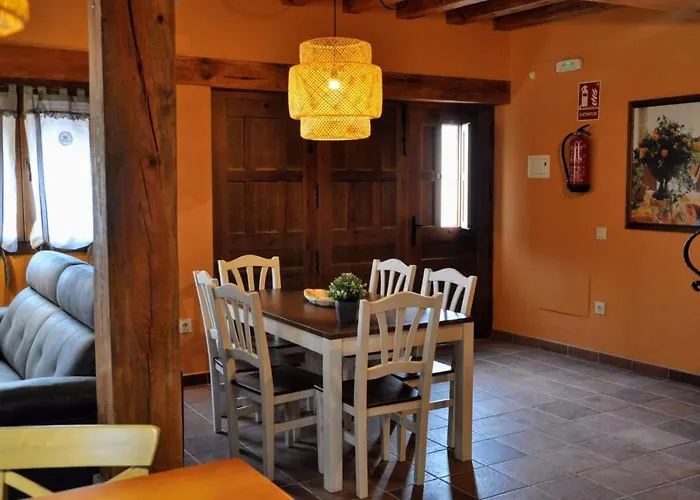 La Fuente De Cabanillas * Cabanillas del Monte